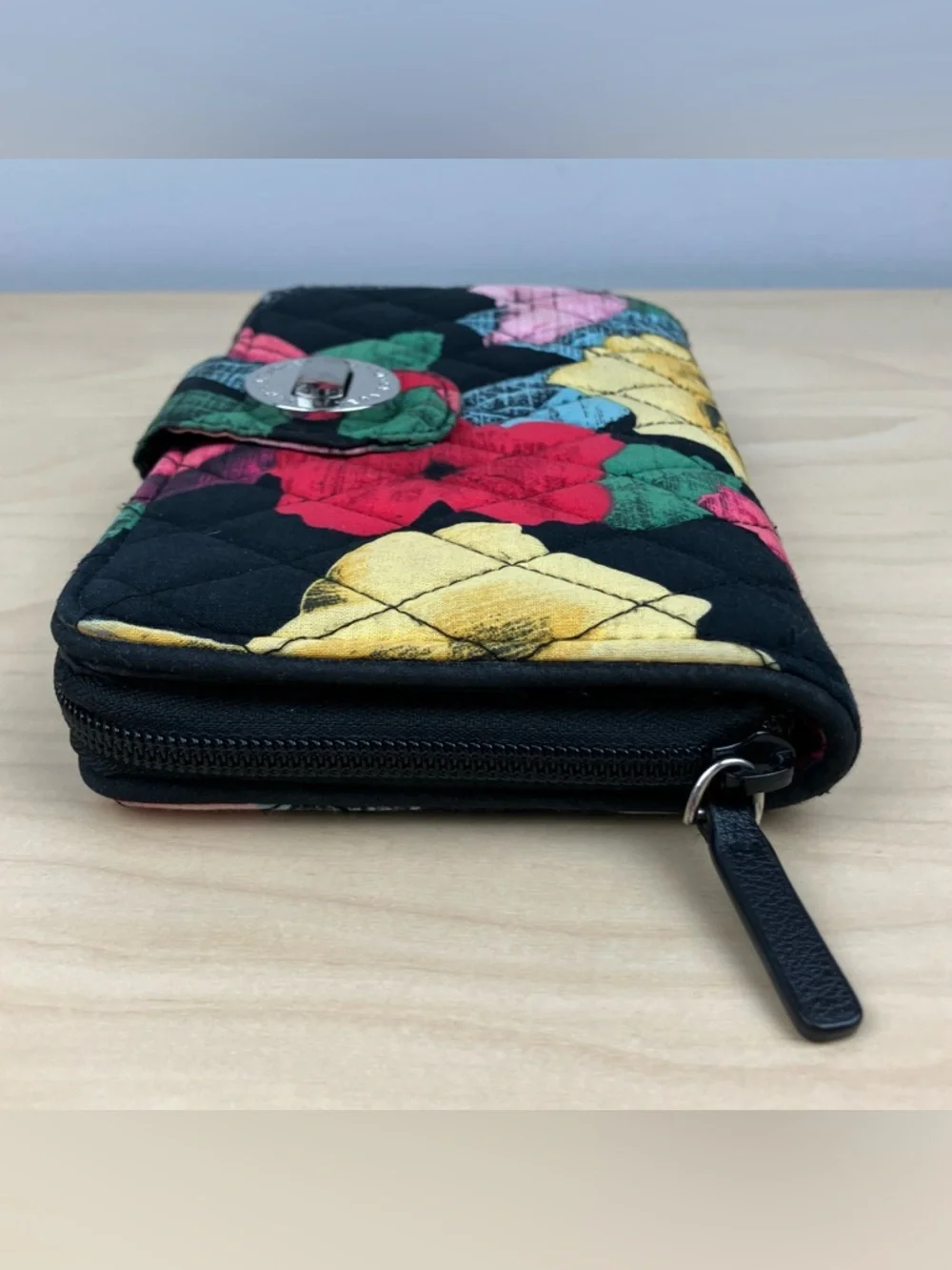 Vera Bradley Havana Rose Turnlock Zip Wallet Black Multicolor Bifold RFID - Picture 11 of 16